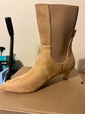 Women's Tan Suede Mid-Calf Kitten Heel Boot